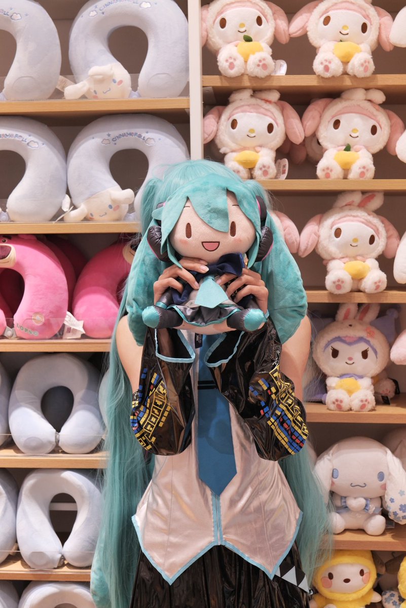 MURtea4's tweet photo. 这里是梓茶/茶
是小蝴蝶（infp）
会发一些自残/od/碎碎念
喜欢二次元/cosplay/打游戏
随缘回fo
喜欢我或者讨厌我的请给我打钱 https://t.co/J74DRo7jMf