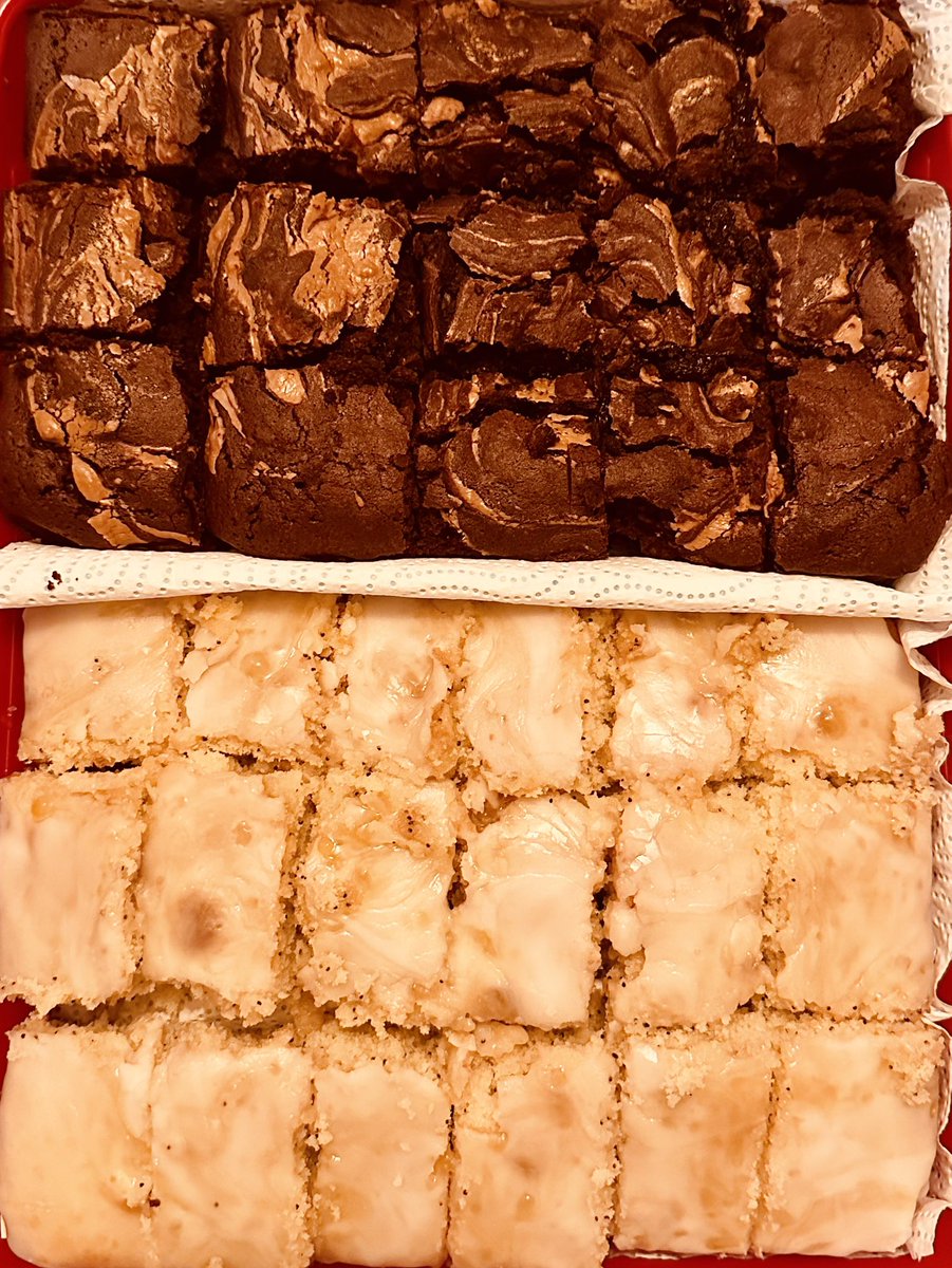 Once again it is vaccine trial day. As per vaccine trial precedence I provided cake . Happy staff = happy participants @PRCBradford <a href="/CityOfResearch/">CityOfResearch</a> well done everyone