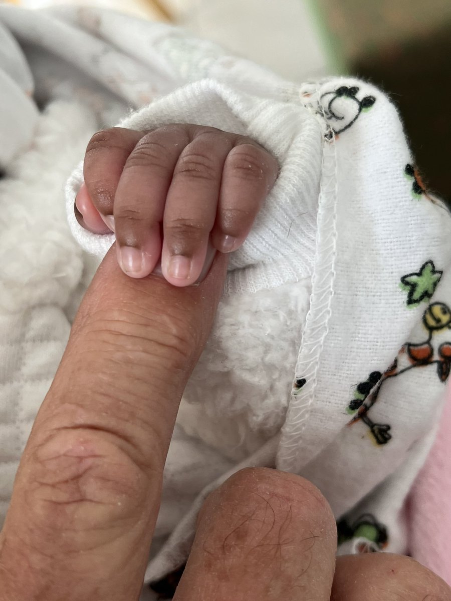 HopelandsVLG's tweet photo. Our very first abandoned baby. https://t.co/W0AA6x46QT