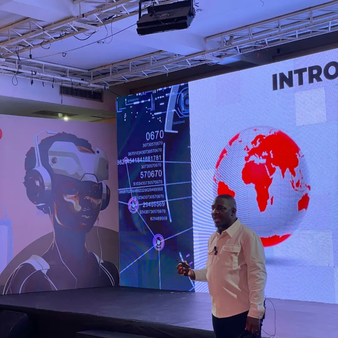vgafolabi's tweet photo. "The MarkHack Vision: Embrace technology to shape marketing strategies, connect with the audience, and stay ahead. Actively driving change brings benefits". #VGA #VGAImpact #MarkHack2.0 https://t.co/qv7NQhYf6y