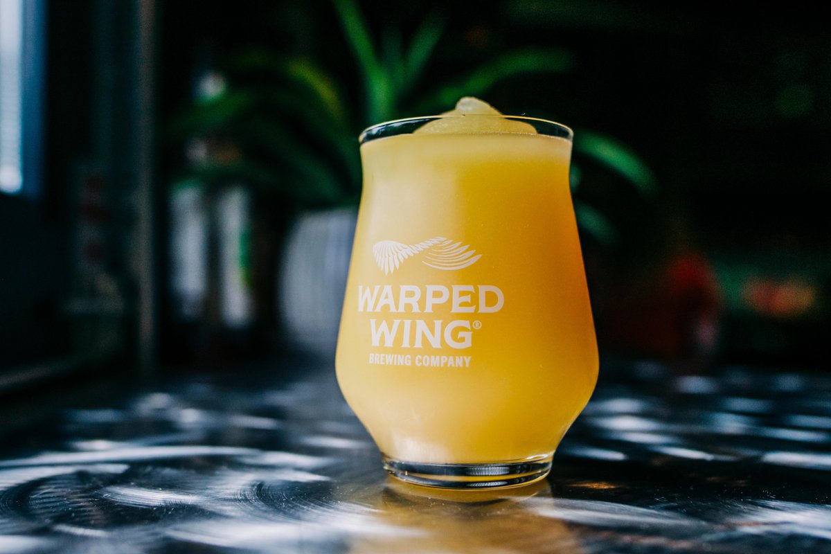 Beat the heat with our MangoVision Slush! Frozen to perfection, this #adultslushee is crafted with #RadioVision #HazyIPA, #tequila, & fresh #mango puree 🥭☀️

#Availablenow while supplies last! #warpedwing #huberheights #drinkingcraft #nowdrinking #frozendrinks