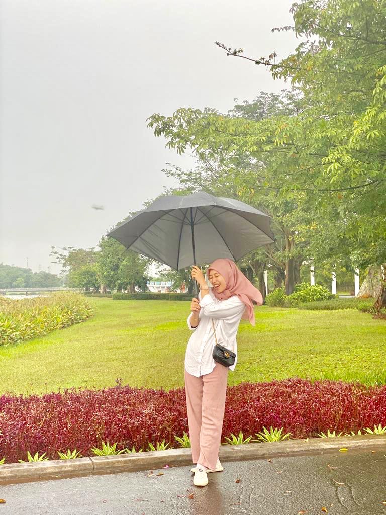 Rika Cahyaning Tyas tweet media