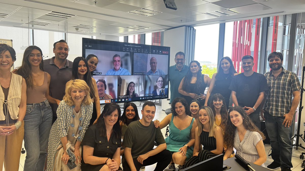 Ana Mancho tweet media