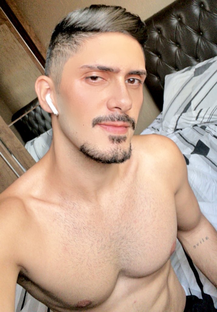 De cavanhaque ou barbinha?🥹