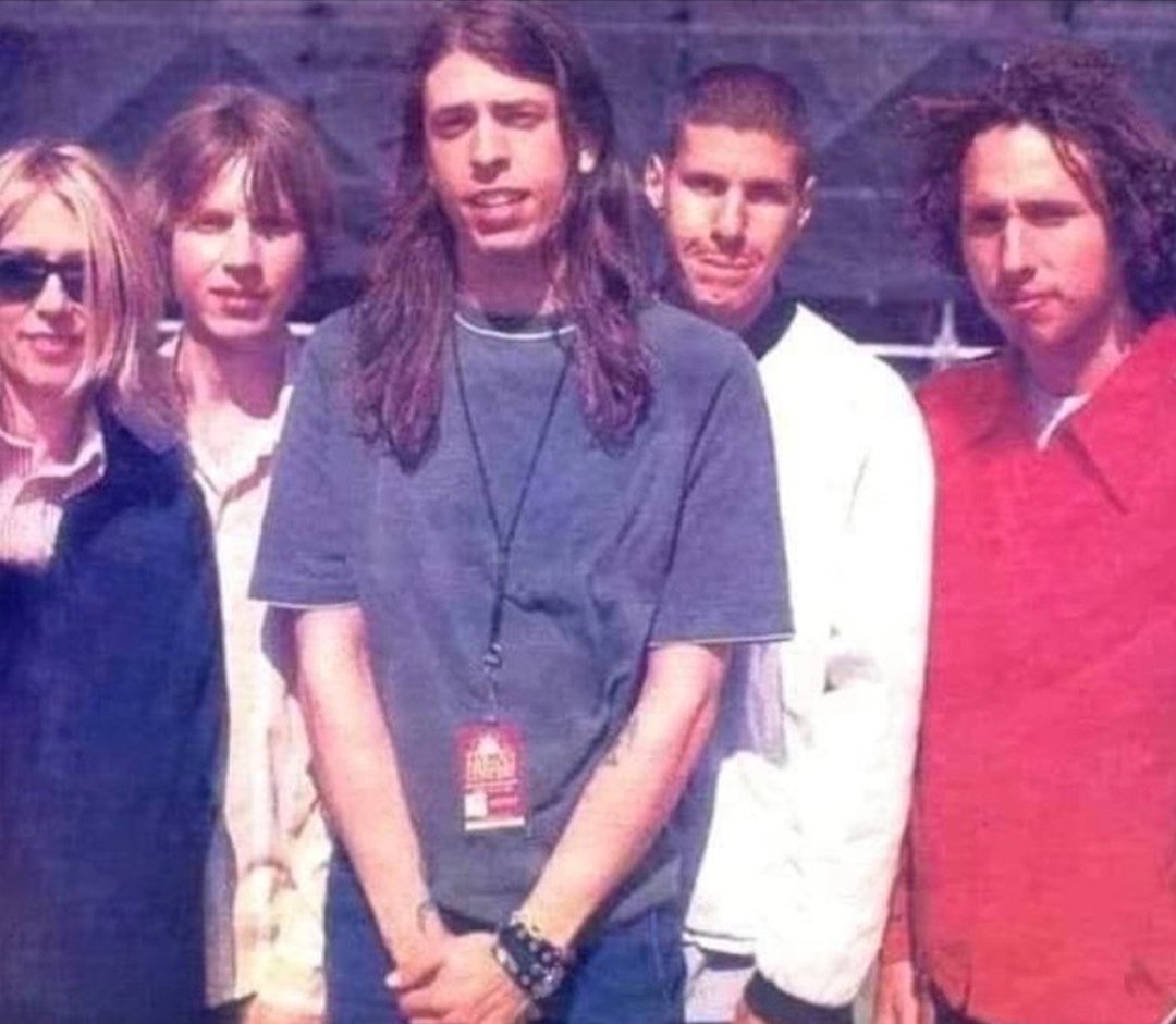1993: Sonic Youth's Kim Gordon, Beck, Foo Fighters' Dave Grohl