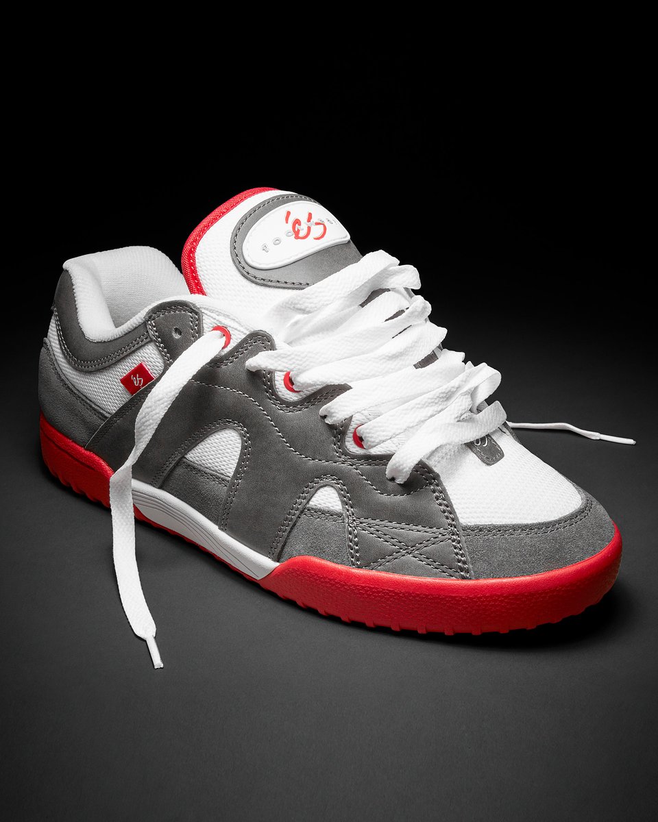 eSskateboarding's tweet photo. 🇪🇺🇬🇧The Fall 23 One Nine 7 available NOW in the EU and the UK! 🇪🇺🇬🇧

The newly named éS 197 progressed materials, Function, &amp; Style to completely new levels back in '97.

This very limited drop is available in the USA, UK &amp; EU at your local skate shop. #eS_ONE_NINE_7 https://t.co/0I9bncmgkk