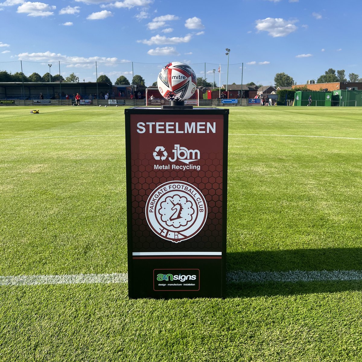 parkgatefc's tweet photo. Countdown to kick off! 👊 https://t.co/wJ1c0rnBdZ