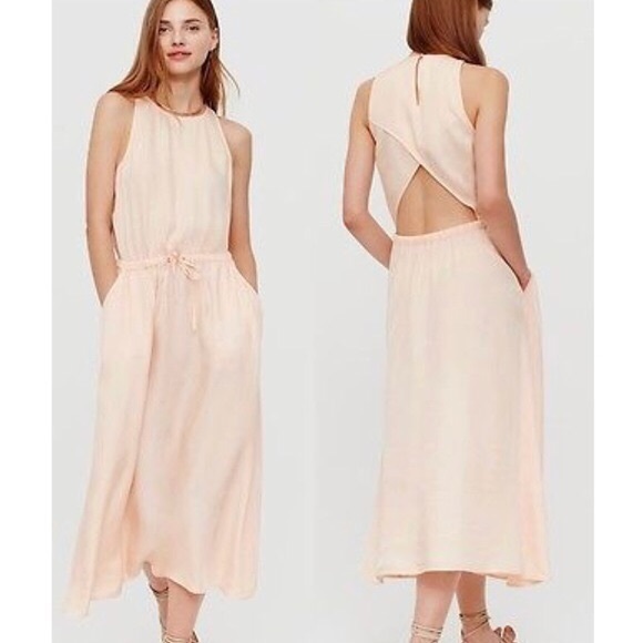 WCattone's tweet photo. So good I had to share! Check out all the items I'm loving on @Poshmarkapp #poshmark #fashion #style #shopmycloset #lougrey #shein #coach: https://t.co/fw6Ajxay3p https://t.co/vxCnctNJTa