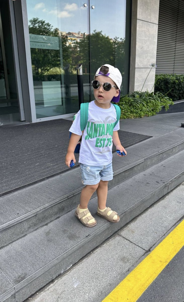 meterm's tweet image. #myleon