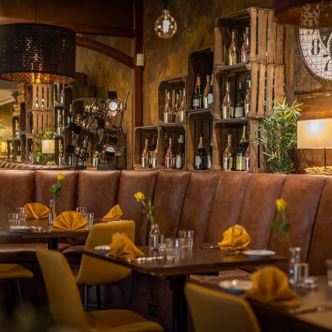Calling all foodies 📣 We have a new Menu 👨‍🍳 Tables available from 12.30pm to 8.45pm daily. Book online today 📖:  bit.ly/43hx2zp