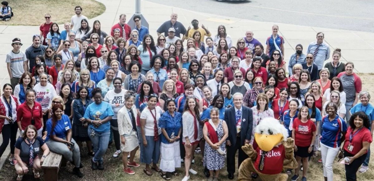 Hello Veterans community! We are grateful to Mr. Bruce for serving our community for 16 years!  We wish him the best at Worthington Elementary!