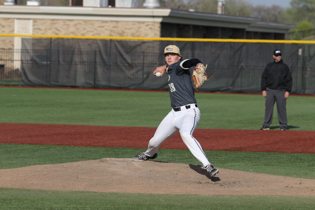 theBaseballCube's tweet photo. Sam Carlisle is striking EVERYONE out with the @KzooGrowlers !!💪💪💪

ERA: 2.40
G: 6
IP: 30.0
SO: 44 ‼️‼️
BB: 14

Carlisle is second in @NWLbaseball in strikeouts!!

@PNW_Baseball 
https://t.co/MbEiu88EUD https://t.co/Q0VBtkUBZ4