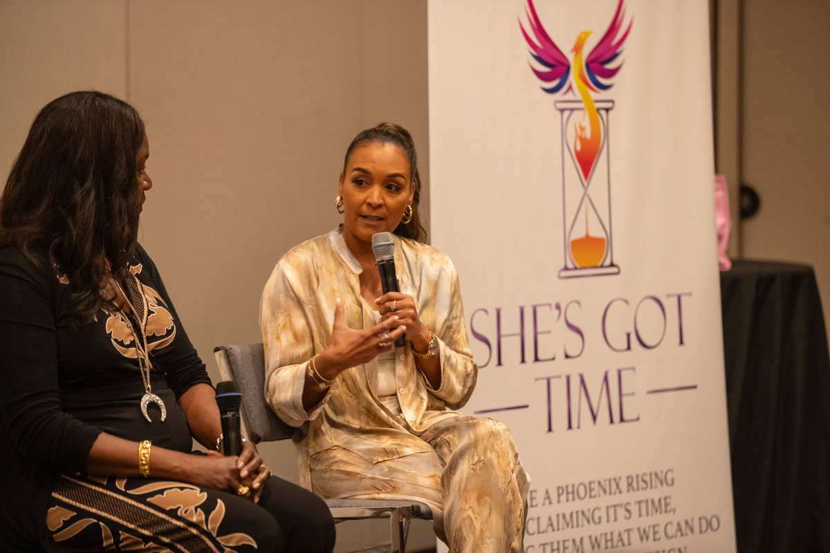 JeterTurn2's tweet photo. #Turn2 President @sjeter2 recently joined Basketball Hall of Famer @SwinCash for the inaugural @ShesGotTime “Women in Sports” Summit, where she participated in an impactful discussion about investing in social change &amp; shared her professional journey leading Turn 2. https://t.co/72j6tyqrmH