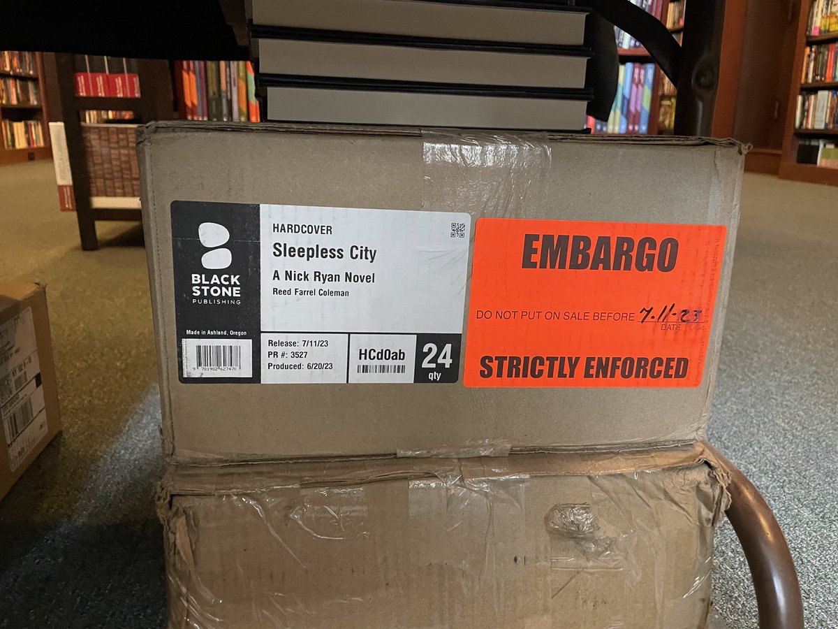 TheMysterious's tweet photo. Don’t tell anybody, but we will be breaking embargo to sell copies of SLEEPLESS CITY at Monday evening’s event https://t.co/zTdg7jZ7Ow
