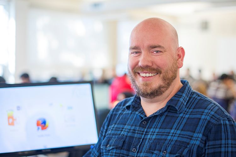 SmithEngQueens's tweet image. Michael Rainbow @RainbowBiomech @QueensMech  and Lauren Welte are among a team of researchers that has discovered it is the recoil of the human foot’s arch, not the spring-like arch itself, that helps lift the body into its next step.

frontiersin.org/articles/10.33…