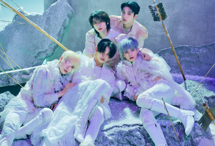 AboutMusicYT's tweet photo. 'The Chaos Chapter: FREEZE' by TXT is the highest rated kpop album on Metacritic (89). https://t.co/lIiPSfHM1k