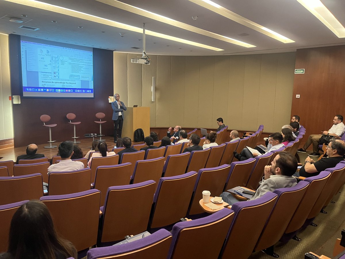 ProEcuador_'s tweet photo. ✅¡Finalizó exitosamente la misión comercial #TECHXplorer! Las empresas realizaron una visita de inmersión tecnológica en el @TecdeMonterrey, para conocer la importancia de la innovación y contribución de la academia, y su impacto positivo para el bienestar social y empresarial. https://t.co/AlqWV9lRJf