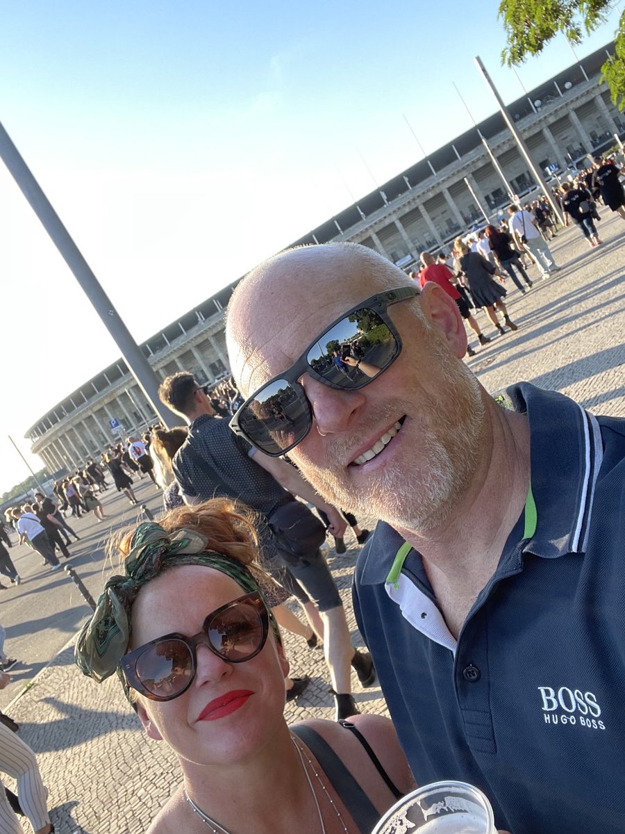 bissy72's tweet image. #Olympiastadion #Berlin #DepecheMode