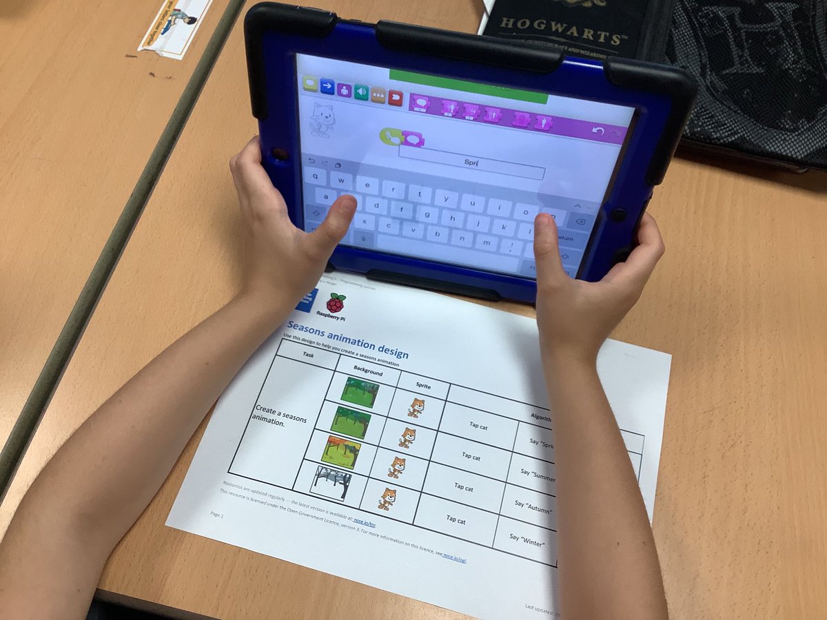 IPMATTowngate's tweet photo. Today #Class2tpa have been following a design to create a seasons animation #Computingtpa https://t.co/mChIFBe3xd