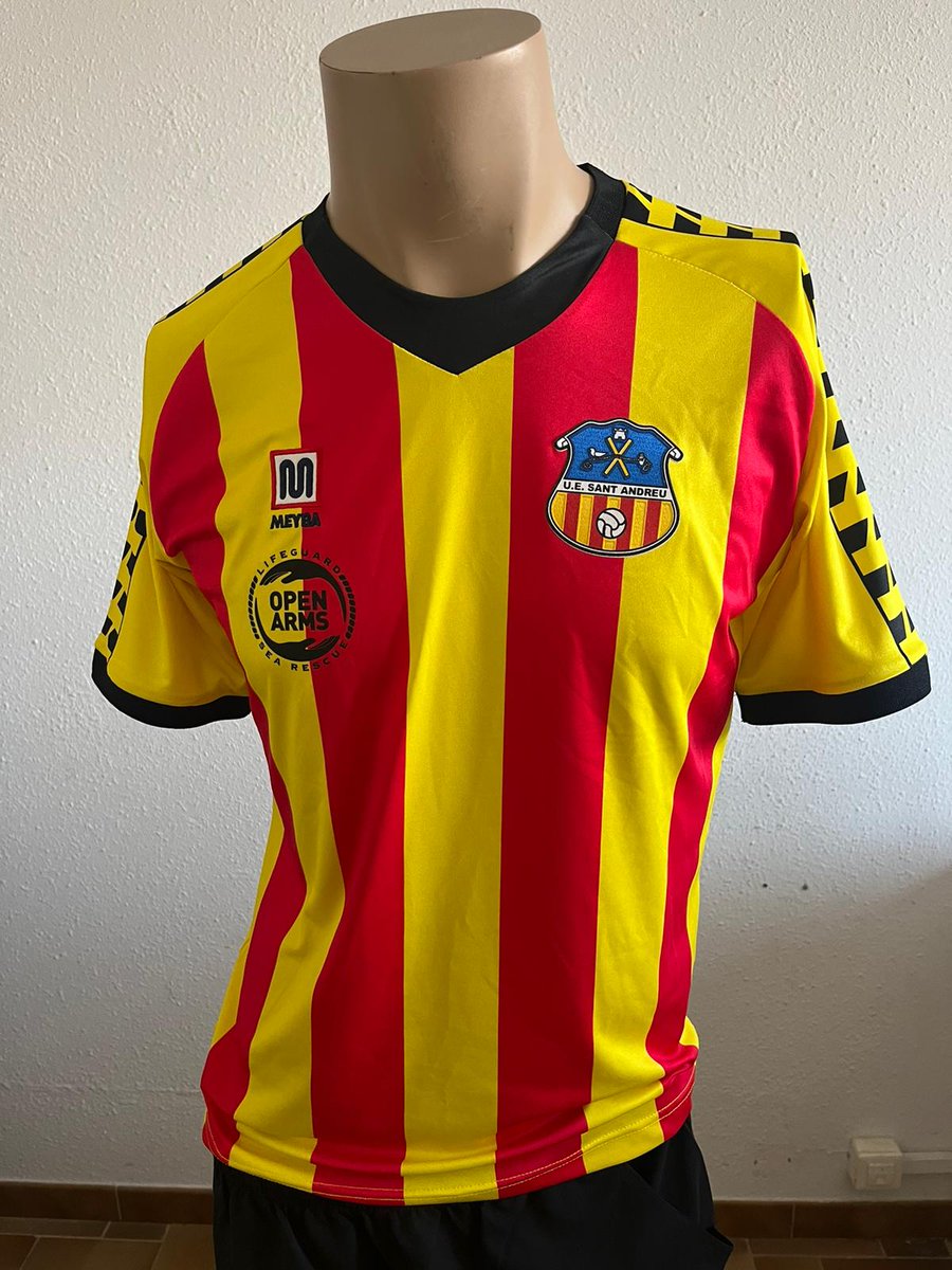 Esports RAC1 (@esportsrac1) on Twitter photo #TuDiràs | 💥Sortegem la nova samarreta de la <a href="/uesantandreu/">Unió Esportiva Sant Andreu</a>, dissenyada per Meyba!
👉 Per participar: Feu RT en aquest tuit i seguiu la <a href="/uesantandreu/">Unió Esportiva Sant Andreu</a> i <a href="/Meyba_cat/">Meyba</a>
⏰ Teniu temps fins al #TuDiràs d'aquest dissabte, quan anunciarem el guanyador
🍀 Sort a tots! #TuDiràs | 💥Sortegem la nova samarreta de la <a href="/uesantandreu/">Unió Esportiva Sant Andreu</a>, dissenyada per Meyba!
👉 Per participar: Feu RT en aquest tuit i seguiu la <a href="/uesantandreu/">Unió Esportiva Sant Andreu</a> i <a href="/Meyba_cat/">Meyba</a>
⏰ Teniu temps fins al #TuDiràs d'aquest dissabte, quan anunciarem el guanyador
🍀 Sort a tots!