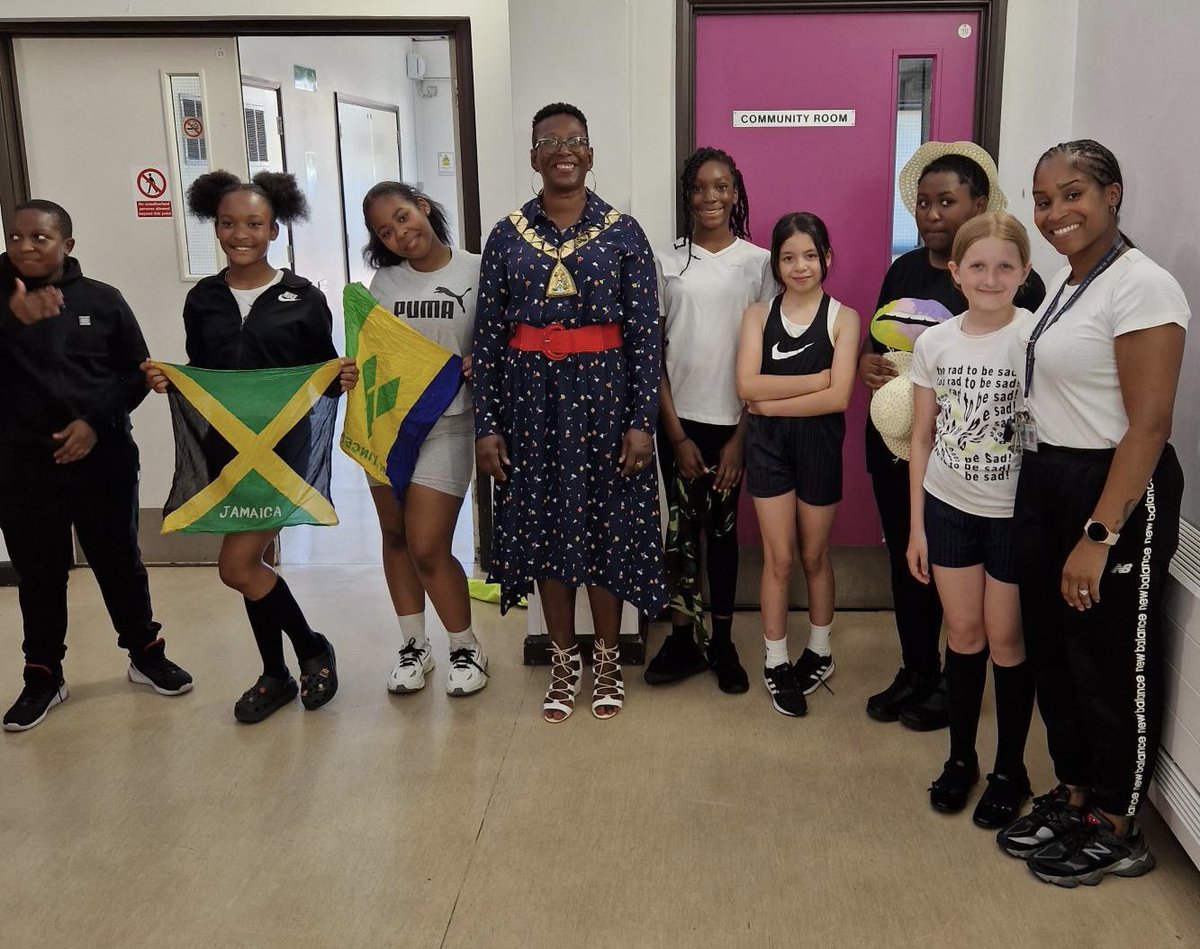 St Mary's CE Primary tweet media