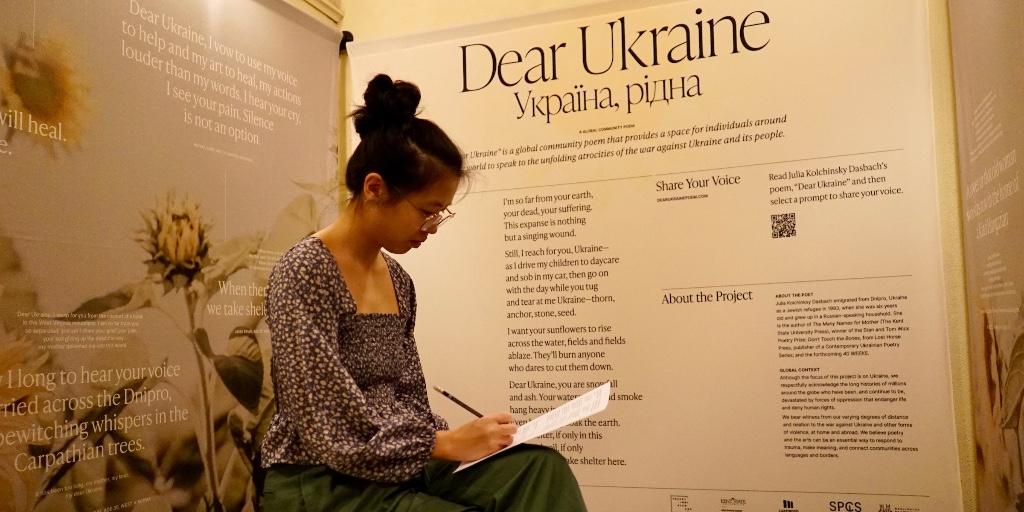 WNCathedral's tweet photo. This Sunday, we hope you'll stop by the Dear Ukraine Exhibit and Community Poem in the Center for Prayer and Pilgrimage between 12:30 pm and 4:00 pm! Stop by to view the exhibit and offer your own words of support!
https://t.co/K7XjJ1gkJm
@wickpoetry #DearUkraine #Poetry https://t.co/LVi2mKpaEh