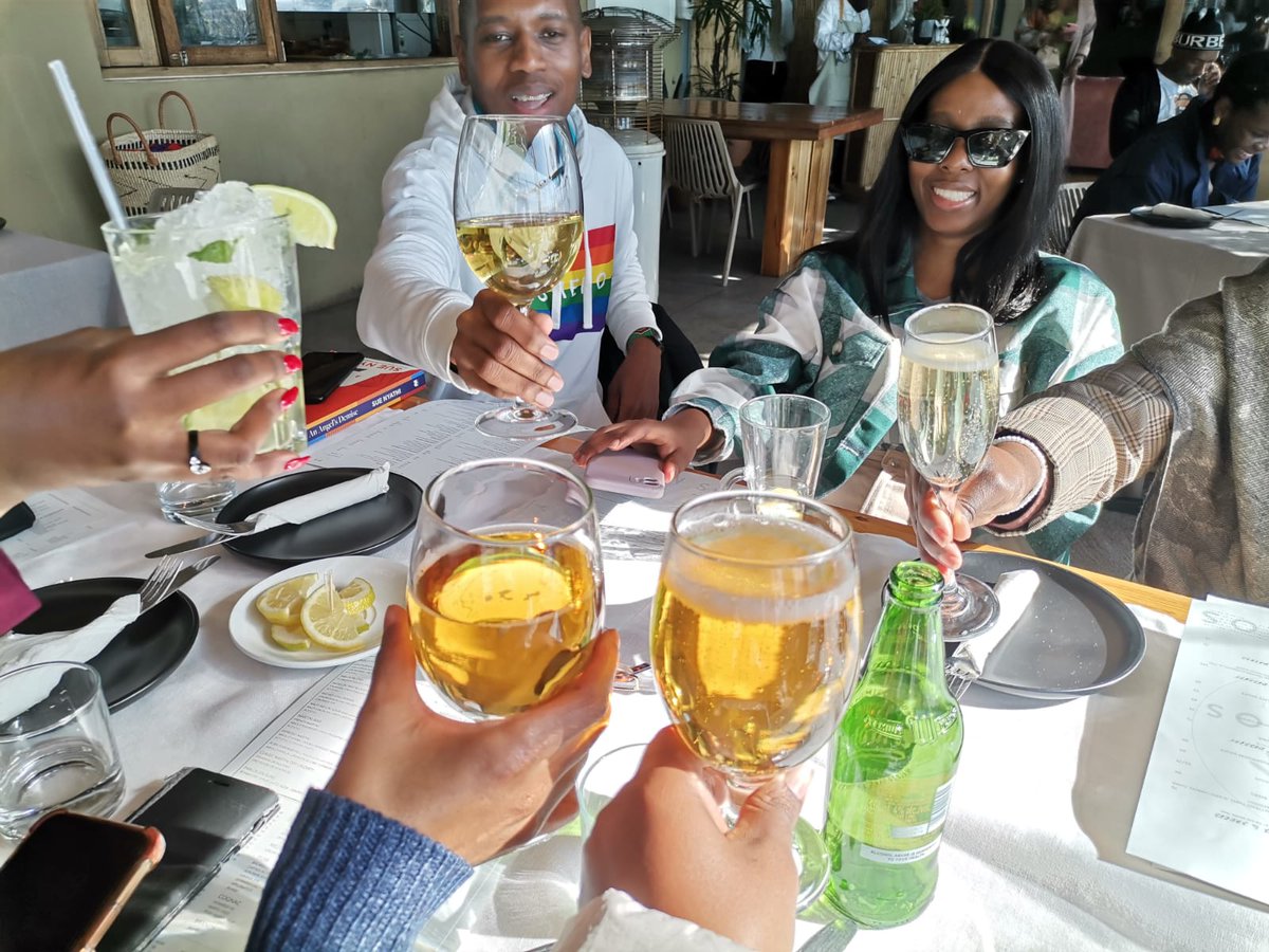 TheJoziBookClub's tweet photo. Thank you @_pablohouse_ for hosting our June sessions.
An Angel's Demise by Sue Nyathi's kept us engaged in conversation, it was hard to leave.
Joburg continues to show us what a splendid city it is. And booklovers are some of the best people you'll ever meet.
#BookClubSaturday https://t.co/IW1lwA1lql