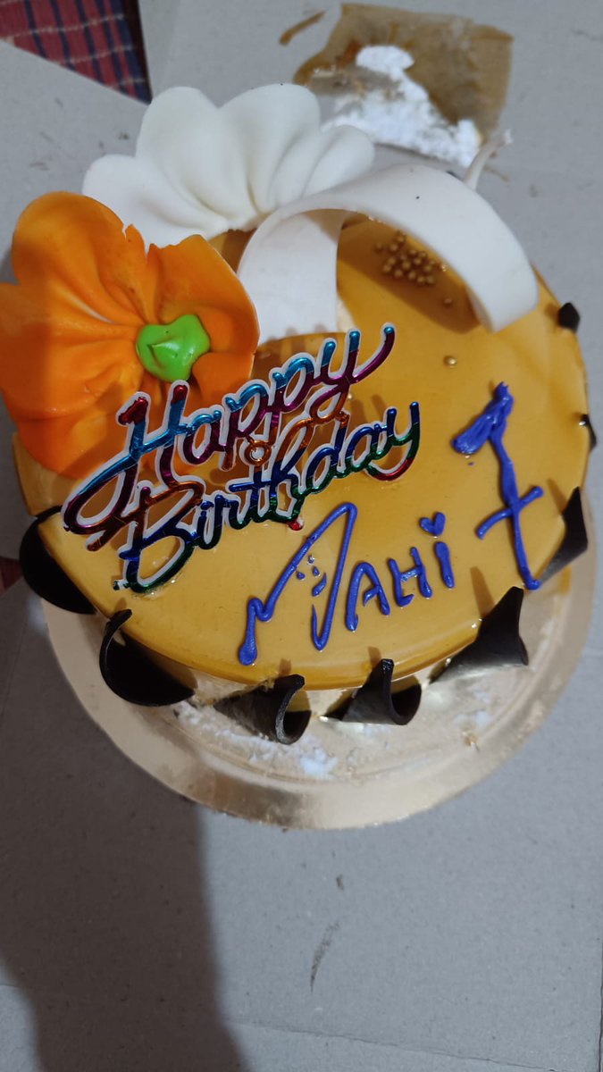 LKeluth's tweet photo. @#Happy birthday mahi Bhai 7 https://t.co/QObsw0jFOA