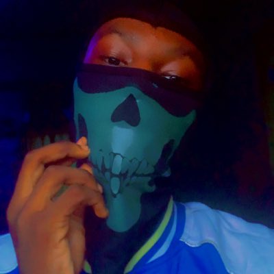 chimzzy19's tweet photo. #NewProfilePic https://t.co/Q8qZ325JnF