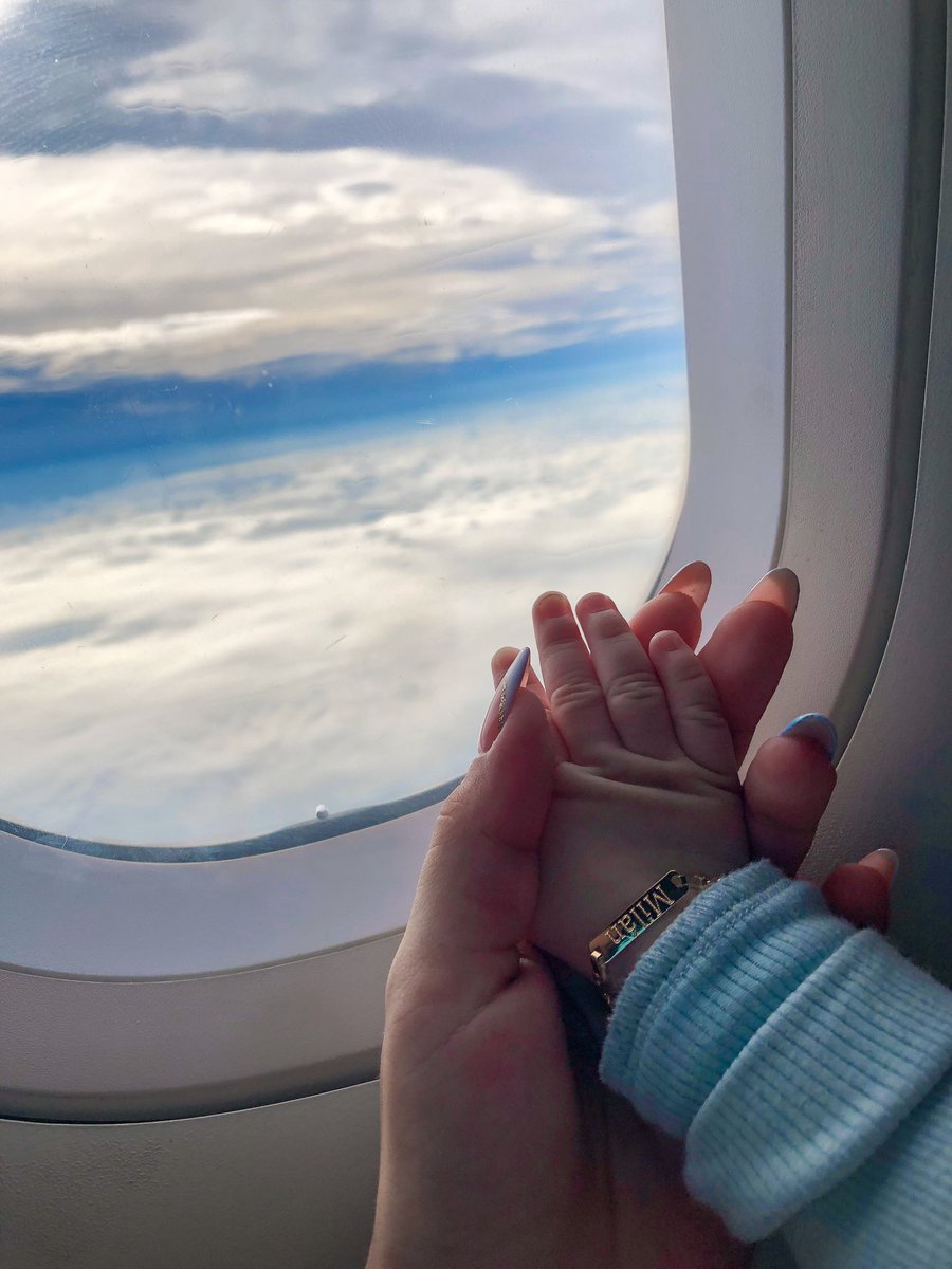 DaniRiveros07's tweet photo. Nunca más estaré sola🤍✈️ https://t.co/OwmQcqeEkn
