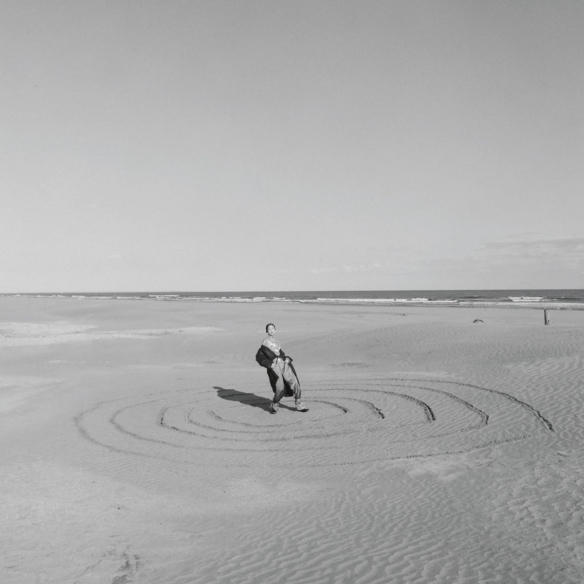 “Unnoticed You” for Mad World Issue 13

Mad World Issue 13

Photography by Masa Hamanoi 
Styling by Maki Kimura 
Hair by RITSU
Makeup by YOSHi. T
Model: Kirika