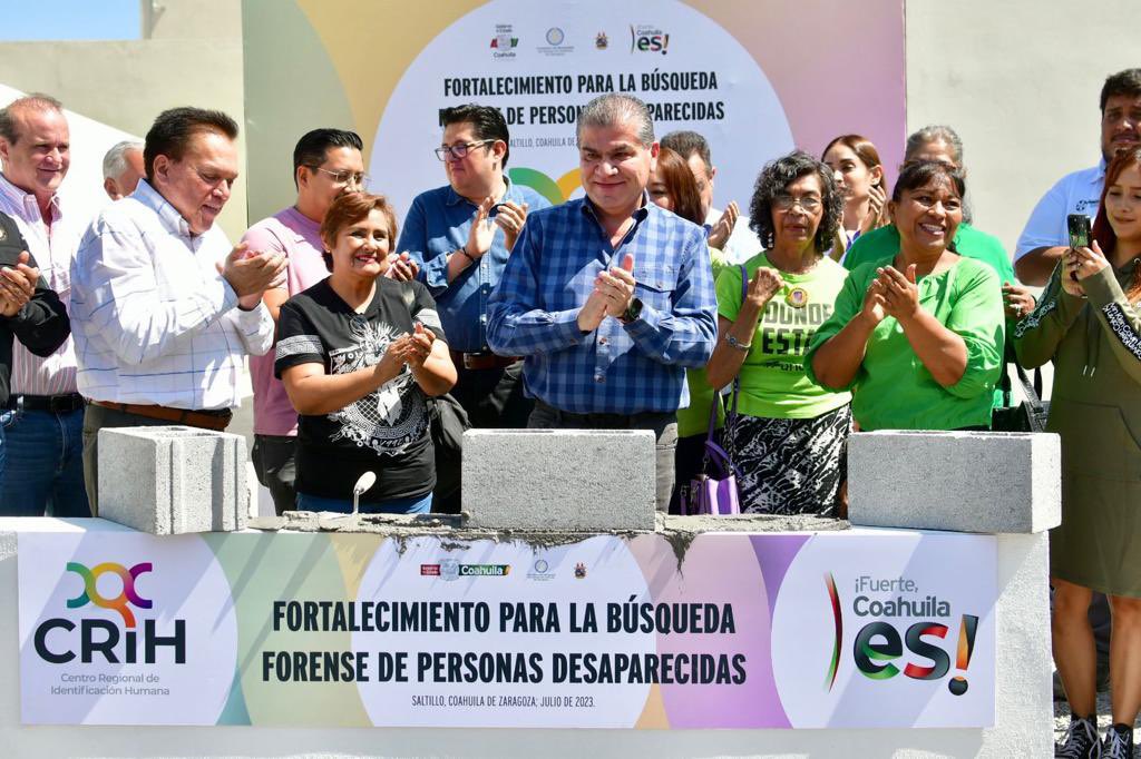 mrikelme's tweet photo. En el Centro Regional de Identificación Humana, arrancamos la construcción de la Osteoteca además de hacer entrega de materiales e insumos, para el fortalecimiento de las tareas de búsqueda de personas desaparecidas. (1/2) https://t.co/oPqqQEGQ31