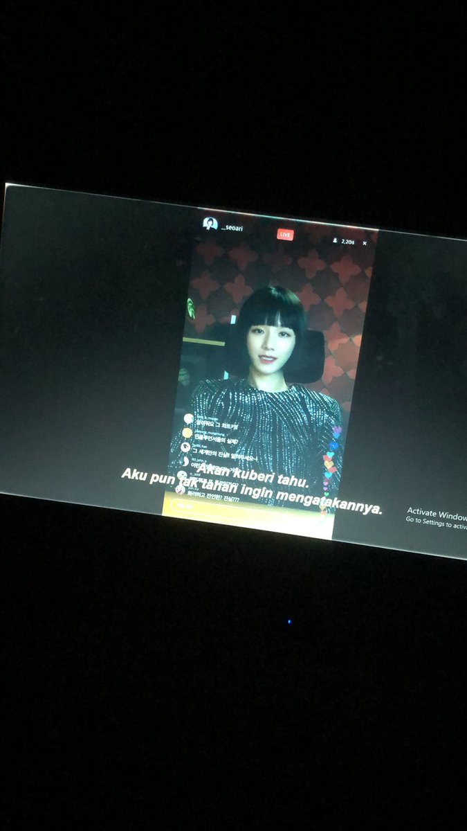 Setengah eps dulu baruuu tidurr😀👍
