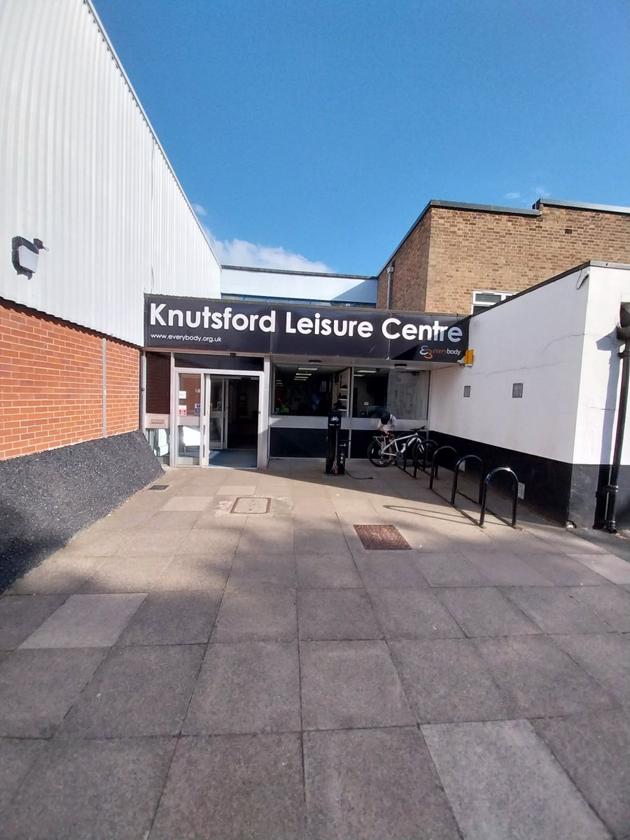 Knutsford Police tweet media