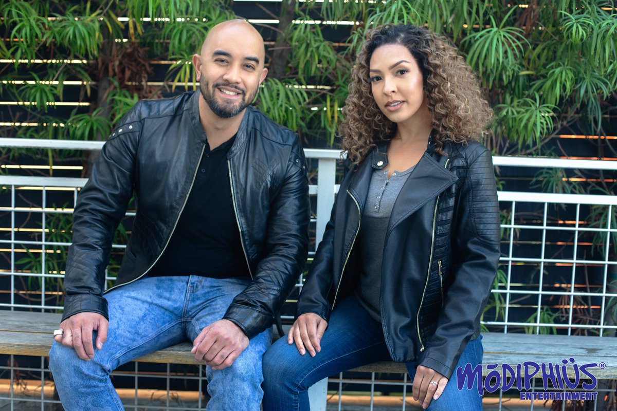 BrianaDeCoster's tweet image. “Do you dare to dream?”

@AndrewJAlandy and I are so happy to finally announce that we will be official cosplayers for the brand new TTRPG #dreamsandmachines by @Modiphius!

See all you dreamers in New Mossgrove!

#modiphius #dreamsandmachinesrpg #ttrpg