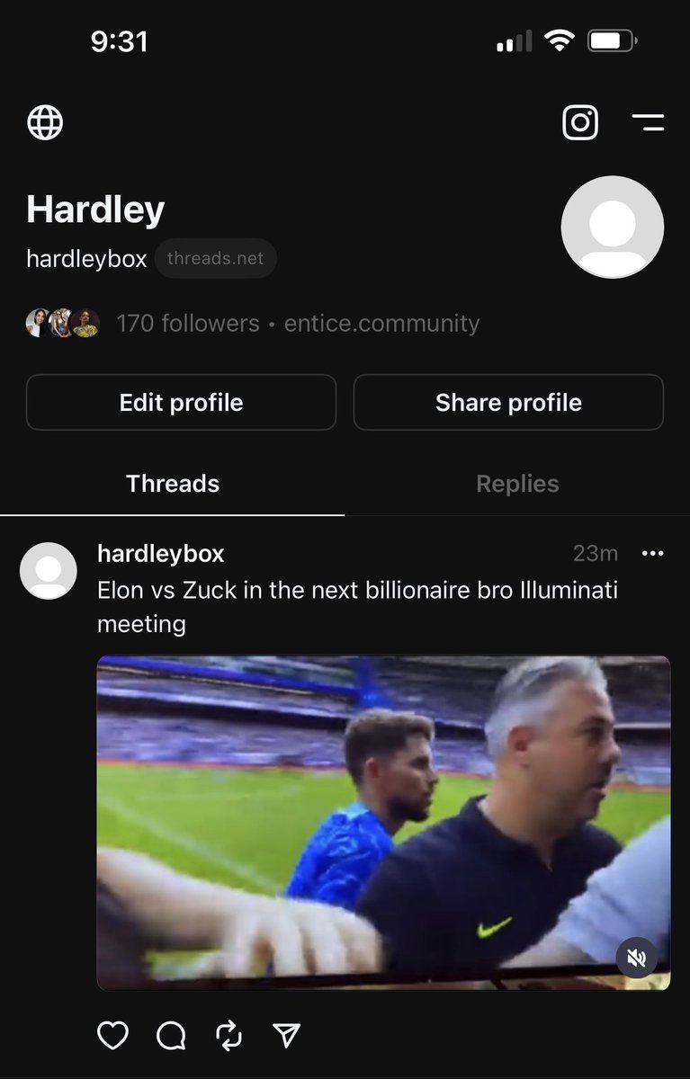 hardley tweet media