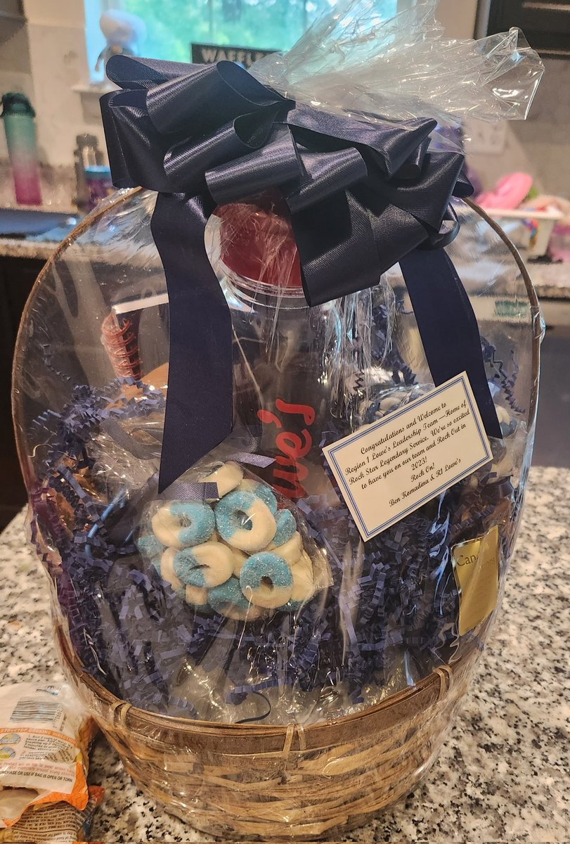 Bob.Bielucke (@r_bielucke) on Twitter photo I got a nice surprise yesterday when I received a welcome basket of goodies from <a href="/BenitoKomadina/">Benito.Komadina@Lowes</a>. Thanks for the warm welcome to the leadership team. @GotoLowes <a href="/DCT0813MD/">Dante Thomas</a> I got a nice surprise yesterday when I received a welcome basket of goodies from <a href="/BenitoKomadina/">Benito.Komadina@Lowes</a>. Thanks for the warm welcome to the leadership team. @GotoLowes <a href="/DCT0813MD/">Dante Thomas</a>