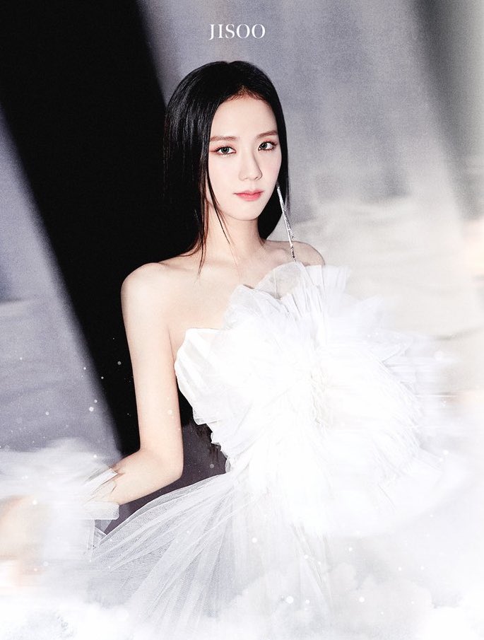 jisoo (@jisoogaiiery) on Twitter photo 