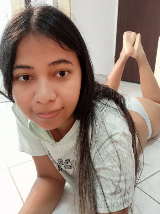 Buenos d&iacute;as Pok&eacute;mon 😈 https://t.co/tNm6o7eHJF<a href="/tag/onlyfansgirl"class="tags"><span>#onlyfansgirl</span></a><a href="/tag/onlyfansbabe"class="tags"><span>#onlyfansbabe</span></a><a href="/tag/onlyfanscreator"class="tags"><span>#onlyfanscreator</span></a>