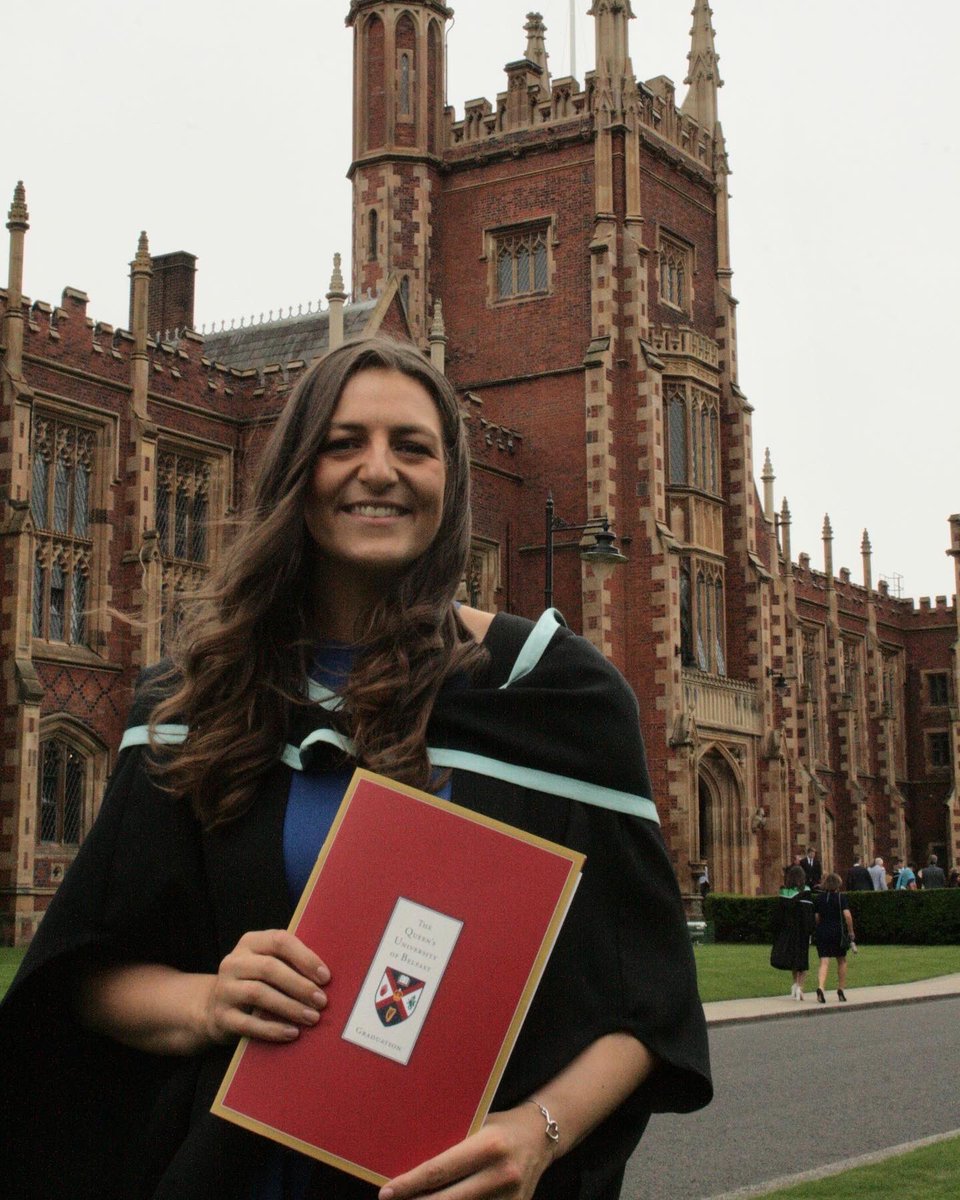 shannonsct2's tweet photo. Grateful to be graduating as Dr Shannon Scott MB BCh BAO from @QUBelfast 🩺 

Onto the next chapter in @BelfastTrust 

Thankful to all my people who believed I could do it❤️ https://t.co/0OSHqkH2B1