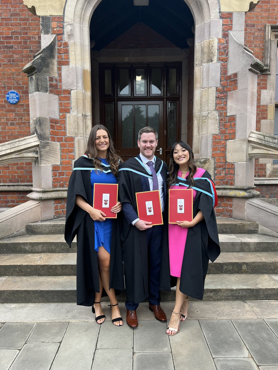 shannonsct2's tweet photo. Grateful to be graduating as Dr Shannon Scott MB BCh BAO from @QUBelfast 🩺 

Onto the next chapter in @BelfastTrust 

Thankful to all my people who believed I could do it❤️ https://t.co/0OSHqkH2B1