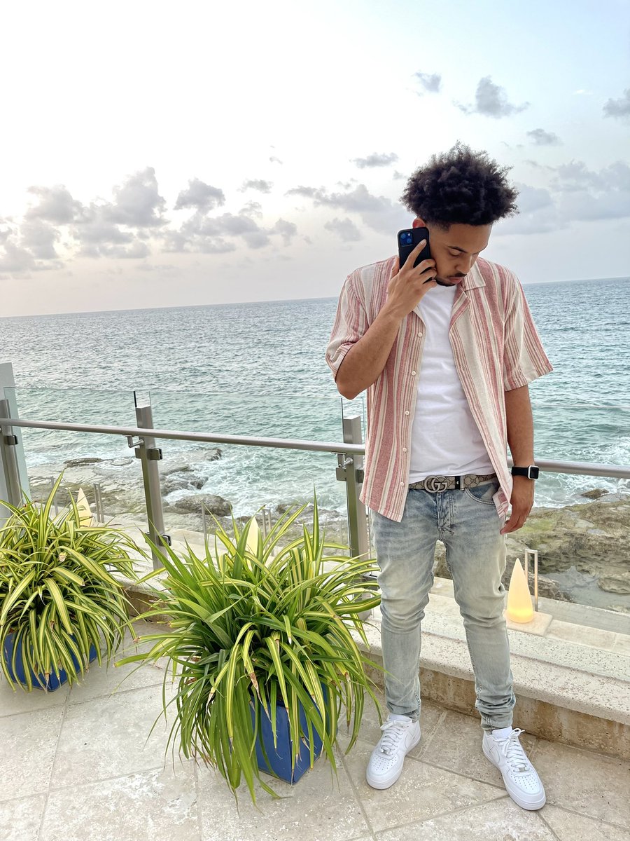 flexlawdd's tweet photo. 🏝️ https://t.co/6m46Rs0sEW