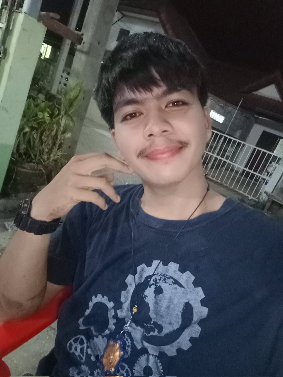 Chawan42T's tweet photo. วันนี้เหงาไป อยาก..... #ท่ามะกา #ท่าเรือ #กาญจนบุรีรับงาน https://t.co/2yUeEbZdo4