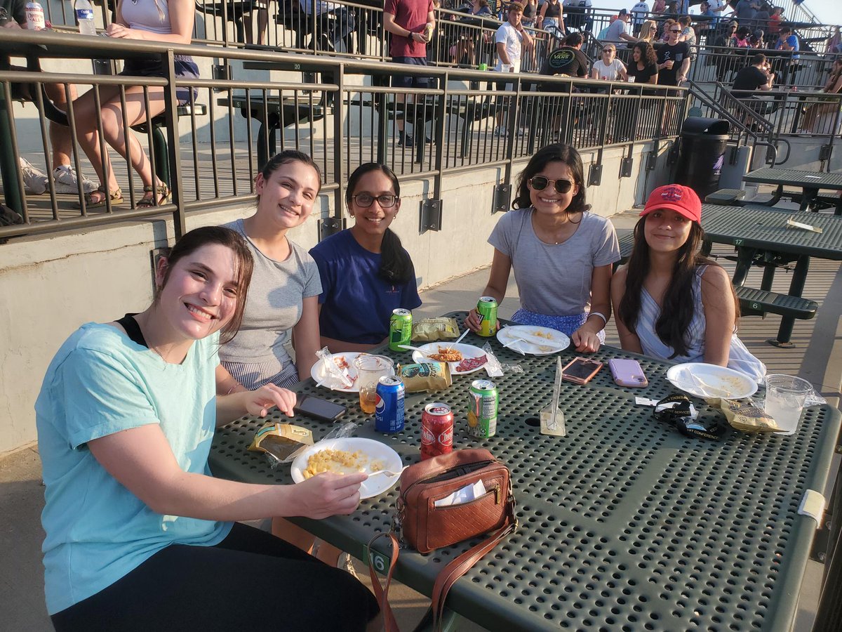 TheaMarie_WF's tweet photo. SO much fun at the @WSDashBaseball game last night! ⚾️ #REUInternship #DashBaseball @WakeBME https://t.co/iTHSWMWLvk