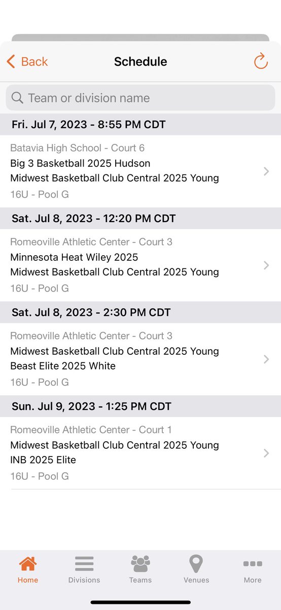 Back at it this weekend in Chicago. <a href="/PrepHoopsOH/">Prep Hoops Ohio</a> <a href="/PrepHoops/">Prep Hoops 🏀</a>
