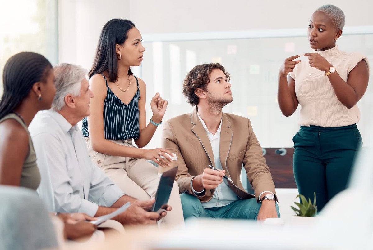 cloud9digitalsa's tweet photo. Are you a small business or startup struggling to keep up with competitors? Our comprehensive services will help you get more presence online, create engaging content, and effectively manage your digital campaigns.... https://t.co/M44ryKINIb