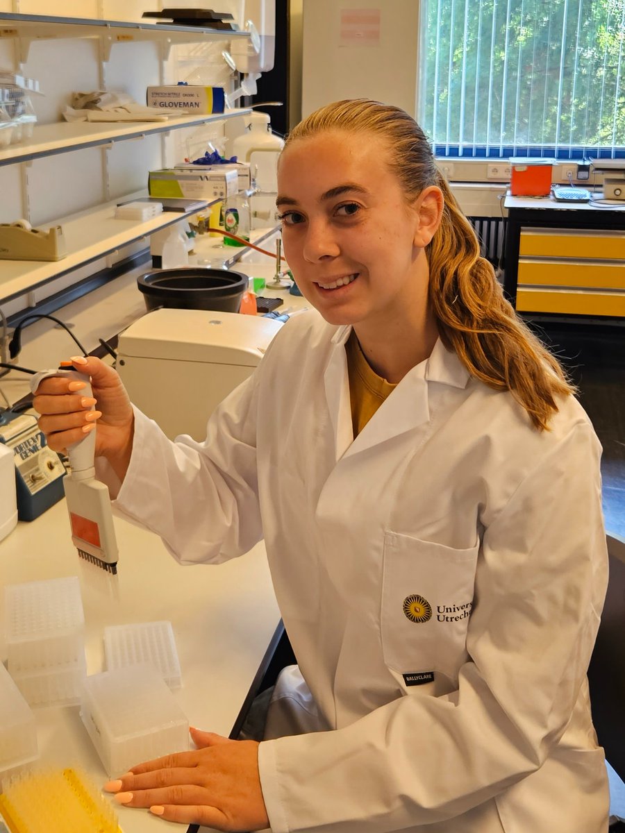 🌟 Welcome to the Gardiner Lab team, Aliya! 🌱🔬 Excited to have you as our first team member at Utrecht University.  🎉 #GardinerLab #UtrechtUniversity #ResearchTeam #SummerResearch #ScientificExploration #InnovationIsKey