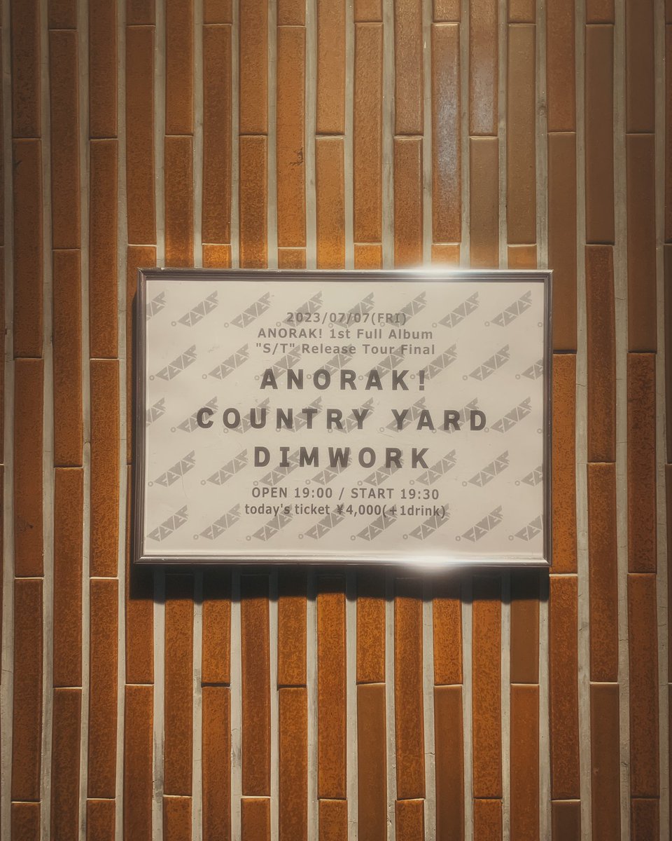 gsc546's tweet photo. 今夜
#anorak
#countryyard
#dimwork
#新代田fever
でした🎸 https://t.co/l2ItinECtl