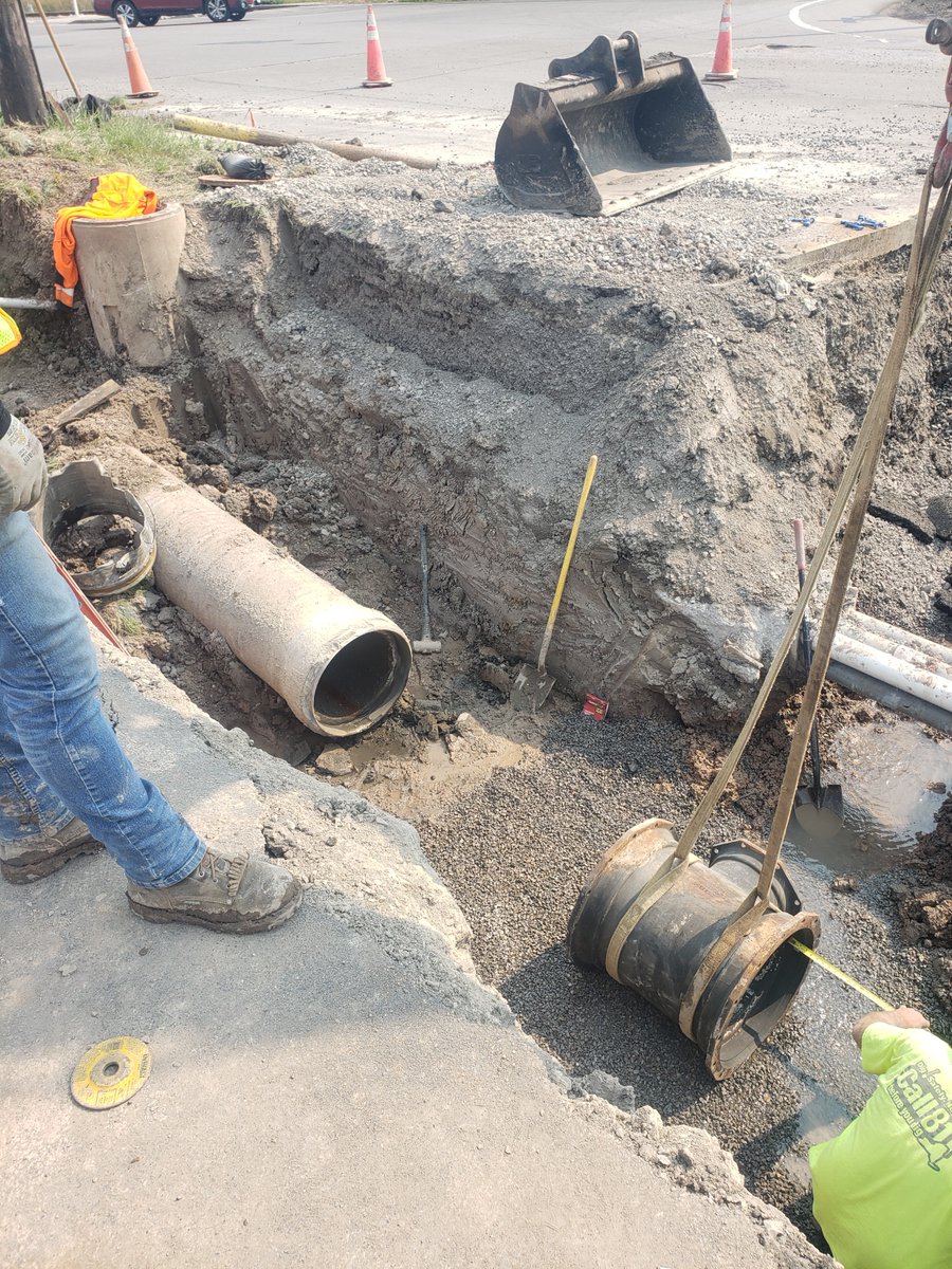 TownofTonawanda's tweet photo. 𝐀 𝐧𝐨𝐭𝐢𝐜𝐞 𝐟𝐨𝐫 𝐅𝐚𝐢𝐫𝐟𝐢𝐞𝐥𝐝 𝐀𝐯𝐞. 𝐫𝐞𝐬𝐢𝐝𝐞𝐧𝐭𝐬 𝐚𝐧𝐝 𝐭𝐡𝐨𝐬𝐞 𝐰𝐡𝐨 𝐝𝐫𝐢𝐯𝐞 𝐭𝐡𝐫𝐨𝐮𝐠𝐡 𝐭𝐡𝐚𝐭 𝐧𝐞𝐢𝐠𝐡𝐛𝐨𝐫𝐡𝐨𝐨𝐝

Waterline work begins Monday morning (July 11) from Cambridge St. to Decatur Rd. https://t.co/VFjaBJ9GP5