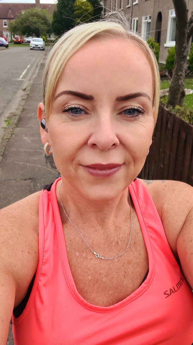 Weeyin130's tweet photo. Wee run hopefully before the rain starts again, can see it being a very swarty one! No be looking this fresh shortly 😂🥵 https://t.co/IaHpFrramA
